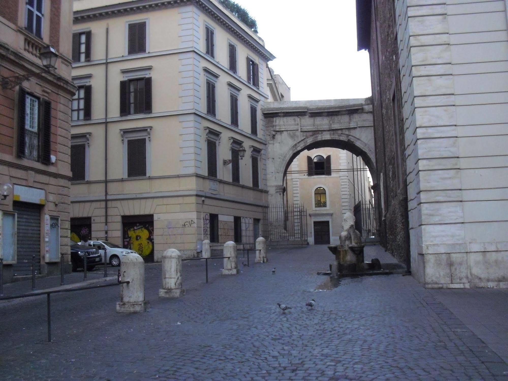 Carlo Alberto House Roma Exterior foto
